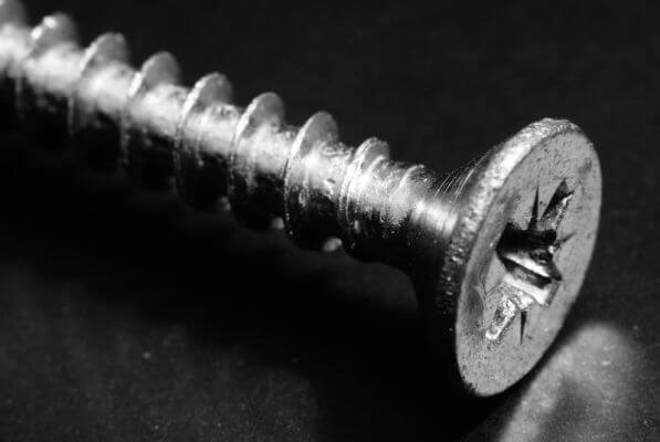 "Screw" by LawPrieR is licensed under CC BY 2.0